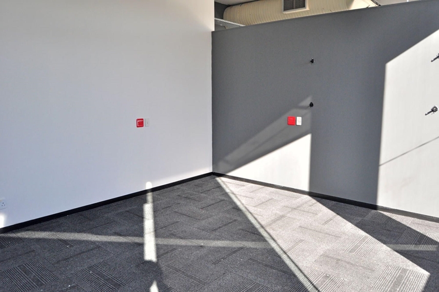 To Let commercial Property for Rent in Paarden Eiland Western Cape